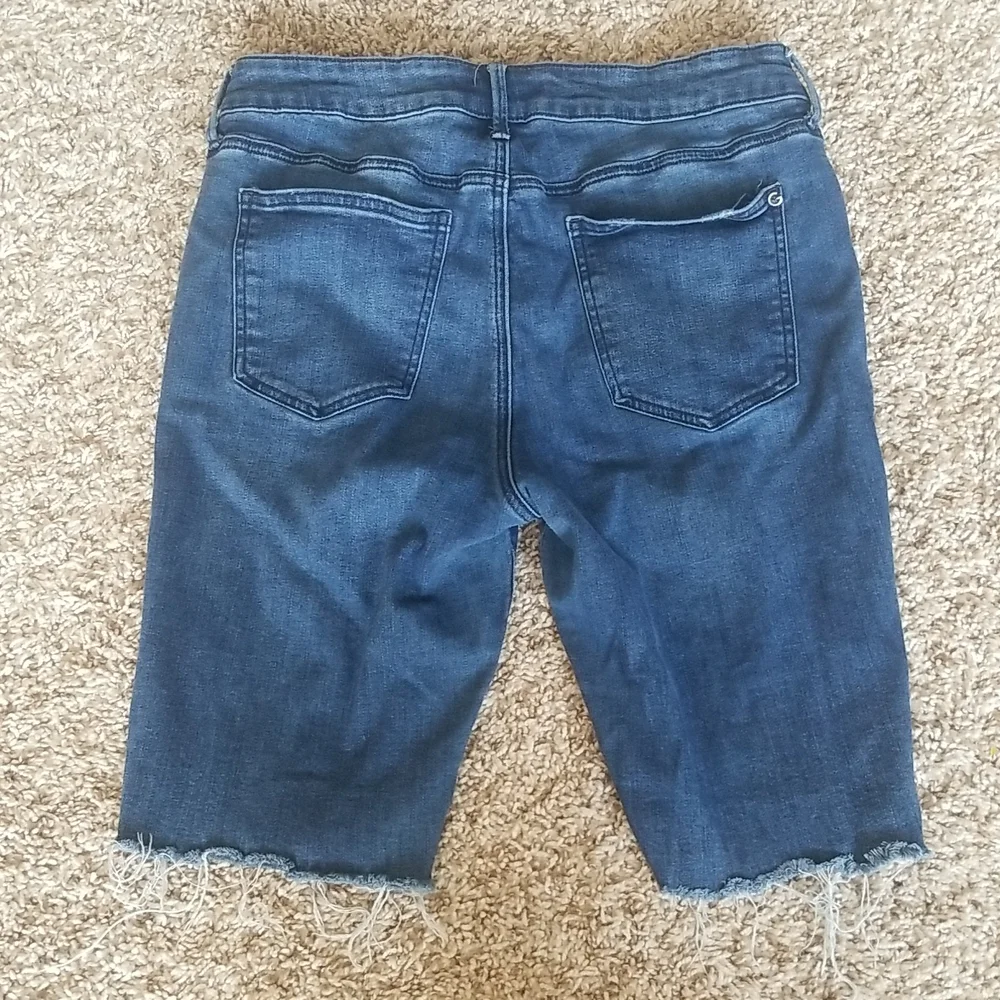 🌸 Guess Denim Distressed Bermuda Shorts